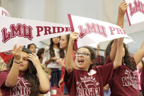 lmuDay Kids cheering at LMU Days